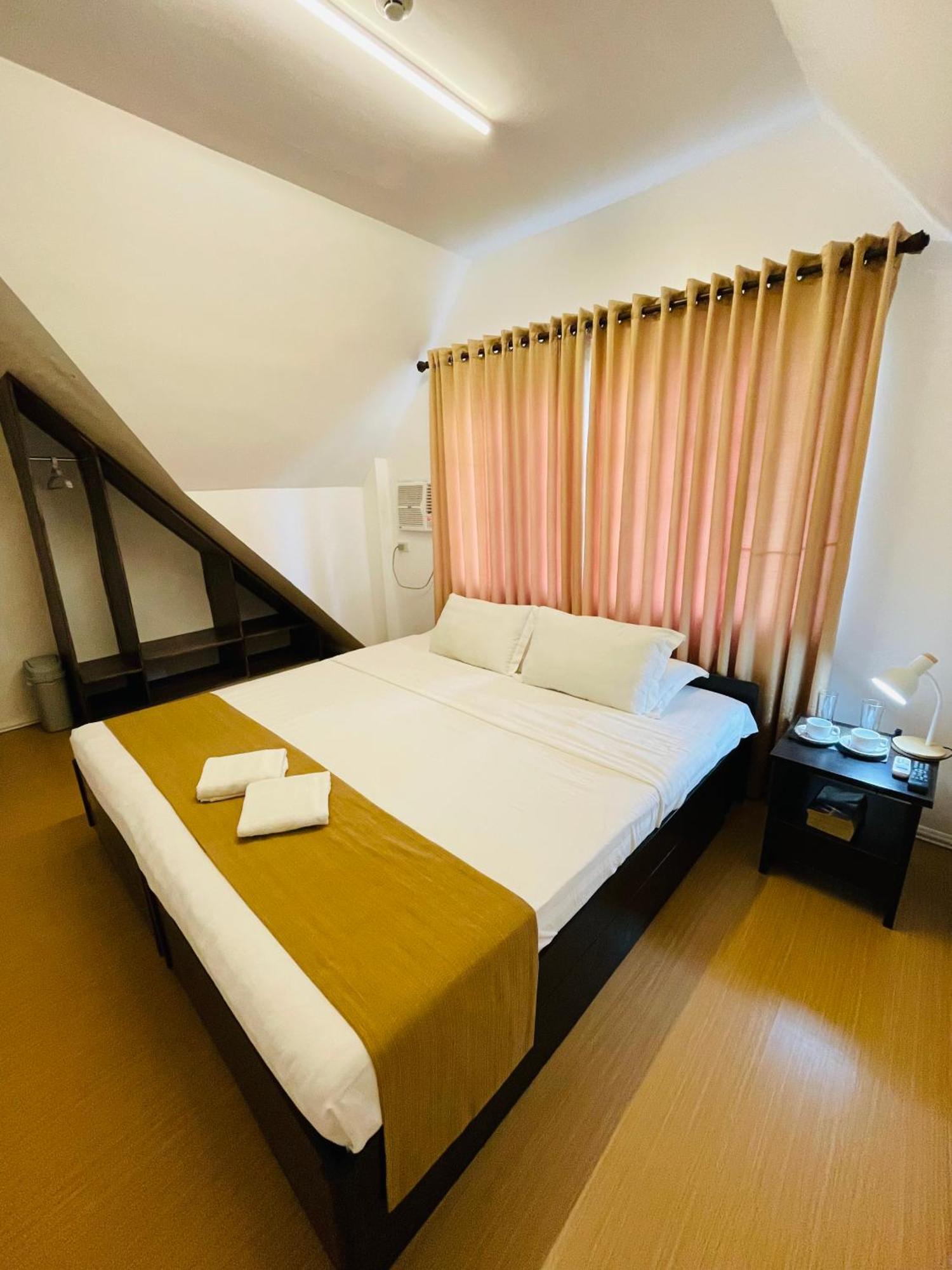Castle Rock Boracay Aparthotel Yapak Eksteriør bilde