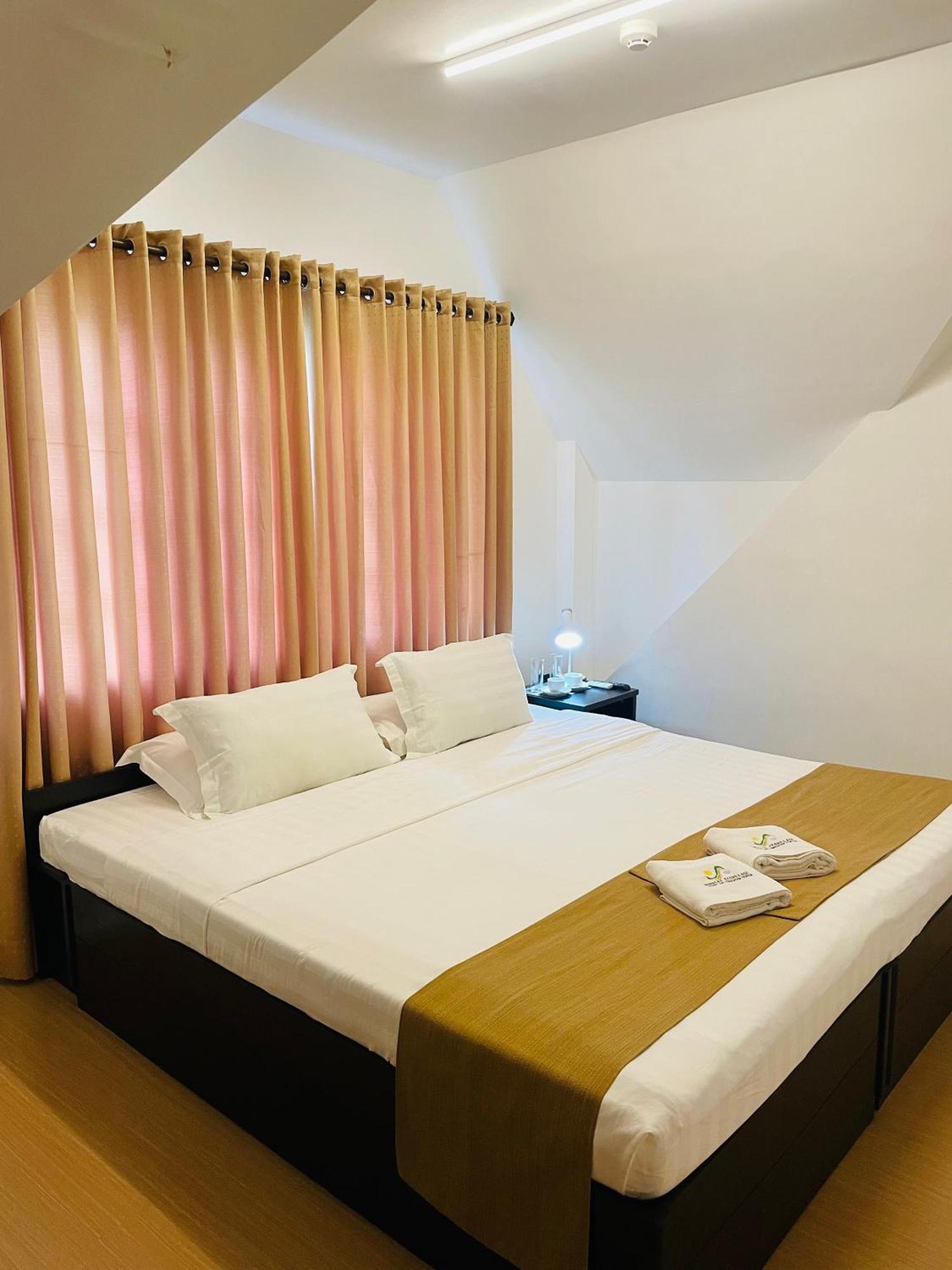 Castle Rock Boracay Aparthotel Yapak Eksteriør bilde